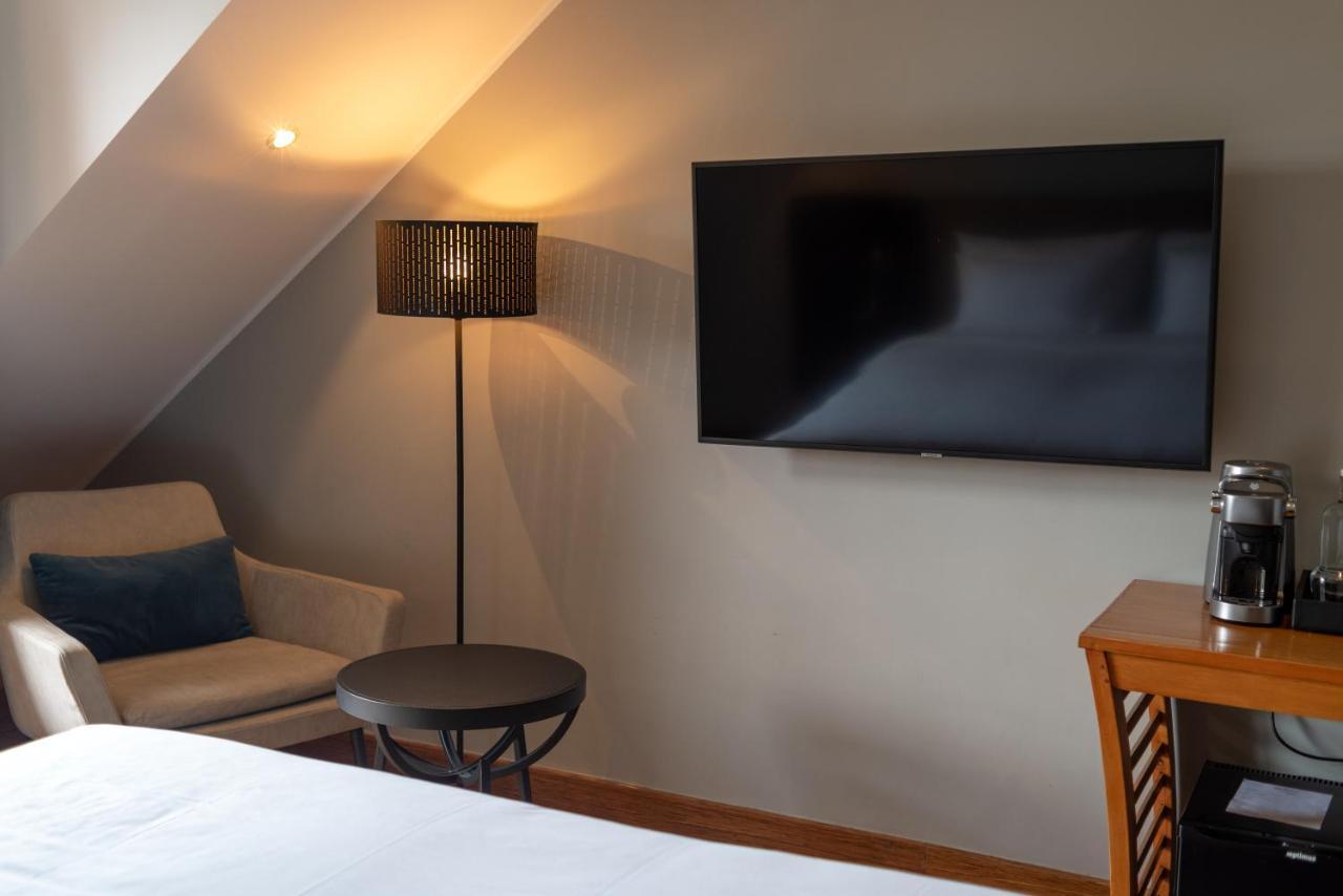 Radisson Hotel Tamboho Waterfront Antananarivo Kültér fotó