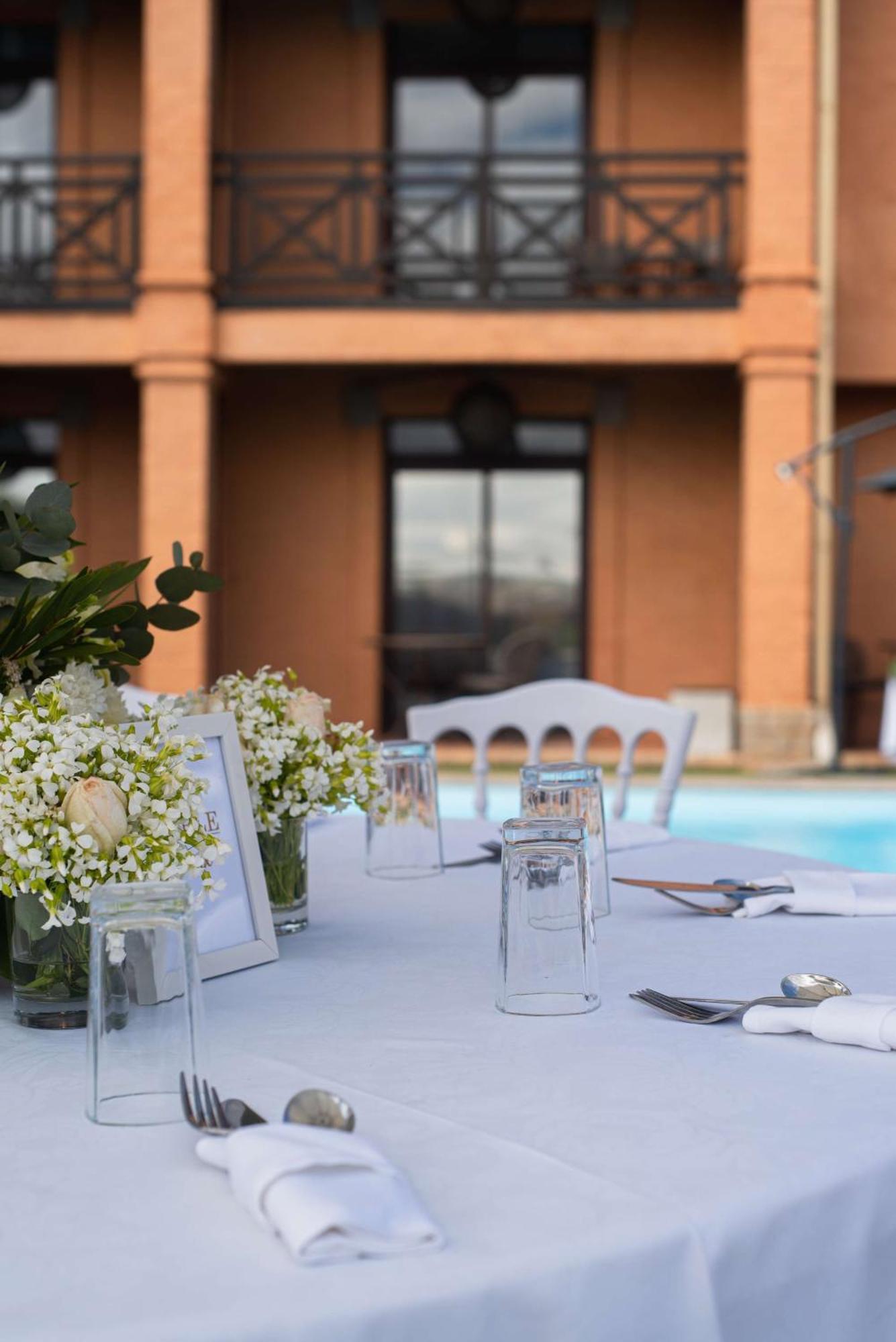 Radisson Hotel Tamboho Waterfront Antananarivo Kültér fotó